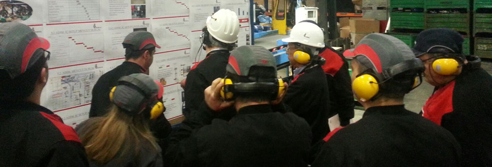 tcontec, TP-45,Fabrika içinde gürültülü ortamda, TP-45tx-fabrika gezi sistemi, fabrika gezi kulaklık sistemi, fabrikalarda kulaklık sistemi, gezi rehber sistemi, fabrika gezi rehberi, fabrika seslendirme sistemleri, tour guide kablosuz kulaklık sistemi, kablosuz kulaklık sistemi, fabrikalarda ses sistemi, fabrika tanıtım turları, simultaneous talk and listen, wireless intercom system, talkback, walking tours, guided tours and tour groups, trade shows and conferences, factory tours, employee training, language interpretation, classrooms, fiyat, kiralama, Fabrika içinde kablosuz kulaklık | infoport, kablosuz dinleme, kablosuz kulaklık, fabrika gezi sistemi, kablosuz mikrofon sistemi